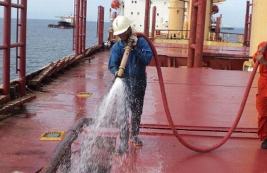 Ship’s holds Hatches water-tightness surveys